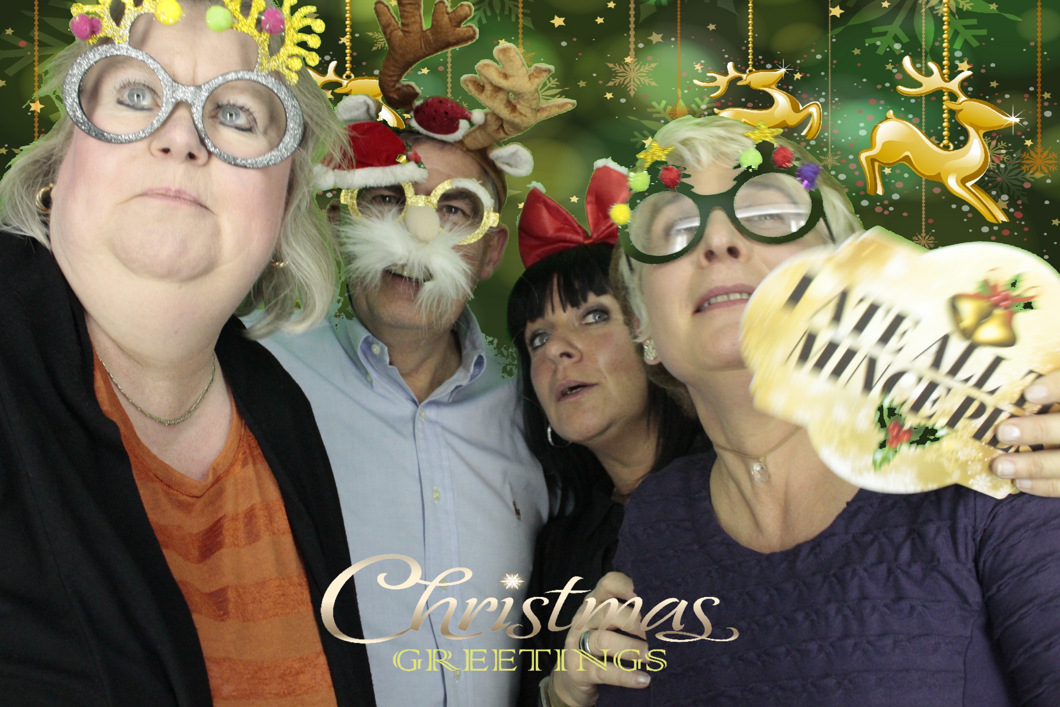 Waitrose Christmas Party 2019 | View more photos from the event at gallery.myphotoboothexperience.co.uk/u/MyPhotoBoothExperienceLtd/Waitrose-Christmas-Party-2019